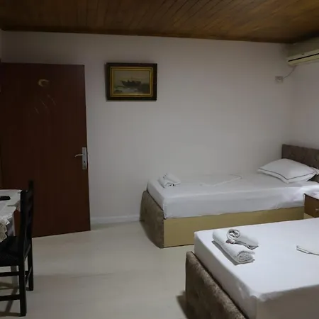 Bumbli Vendégház Berat