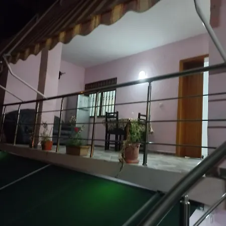 Bumbli Casa de hóspedes Berati