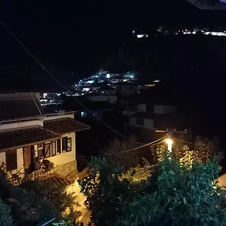 Casa de hóspedes Bumbli Berati