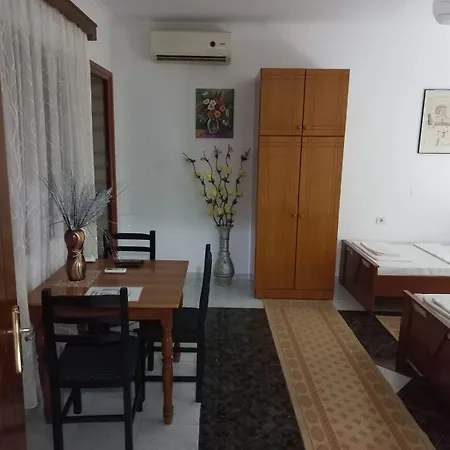 Casa de hóspedes Bumbli Berati